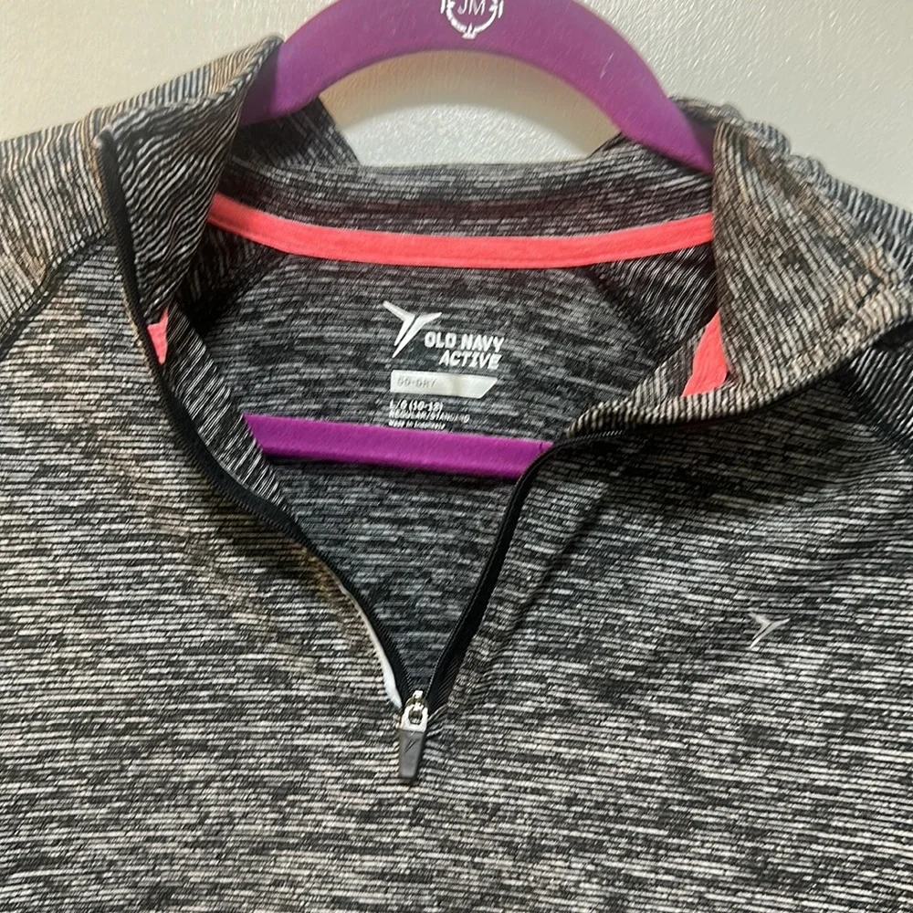 Girls Old Navy long sleeve zip top size L